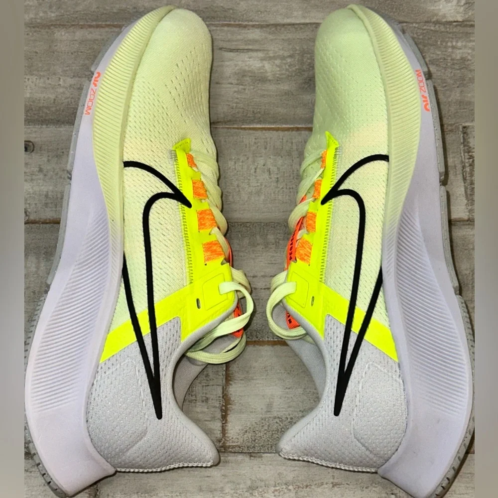 NEW Nike Air Zoom Pegasus NN - Mens US 10 | Women’s US 11.5